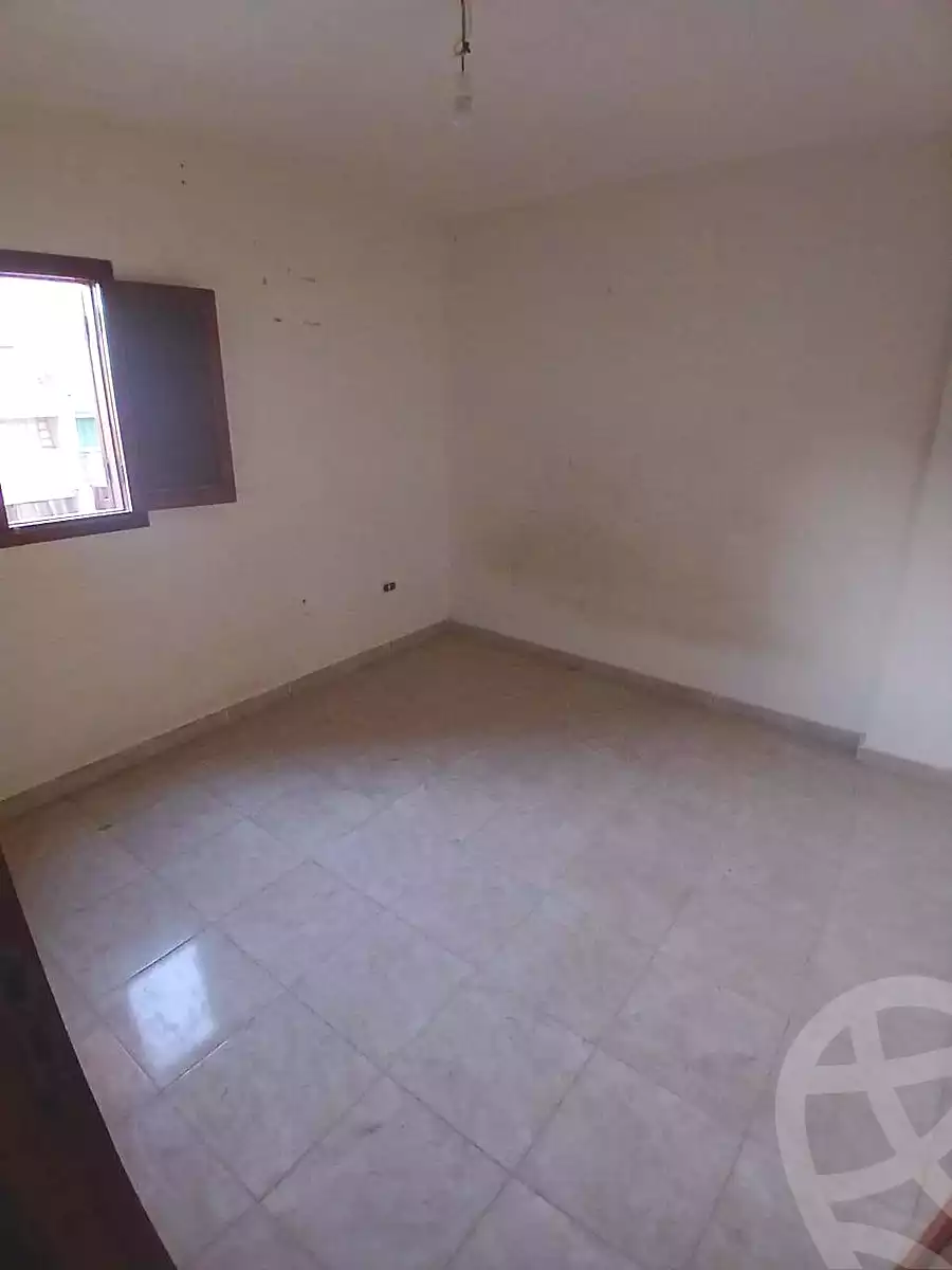 https://aqarmap.com.eg/en/listing/7183812-for-sale-alexandria-al-agamy-el-hanouvel-el-warsha-st