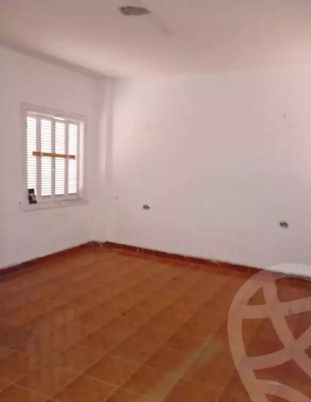 https://aqarmap.com.eg/ar/listing/7183824-for-rent-alexandria-cleopatra
