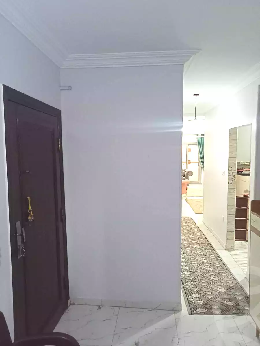 https://aqarmap.com.eg/ar/listing/7183895-for-sale-cairo-nozha-2-el-khamseen-st