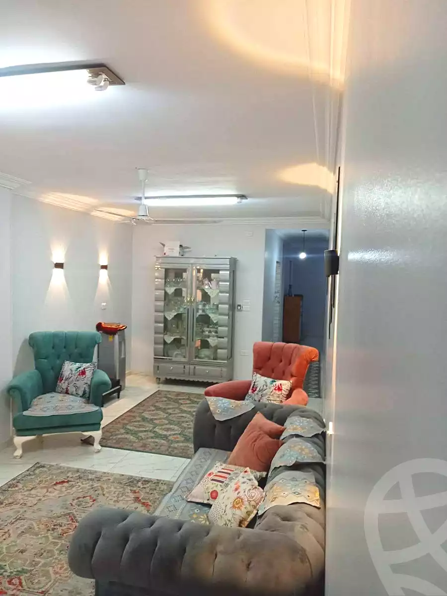 https://aqarmap.com.eg/ar/listing/7183895-for-sale-cairo-nozha-2-el-khamseen-st