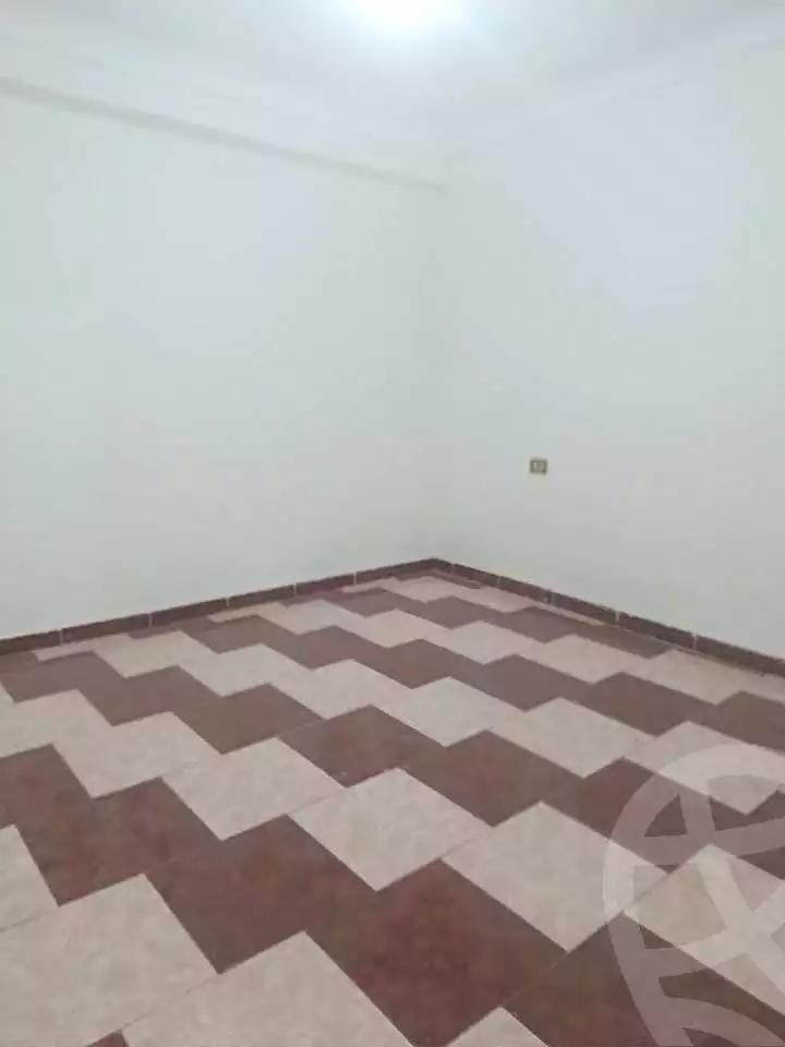 https://aqarmap.com.eg/ar/listing/7184665-for-sale-alexandria-lsywf-el-falki