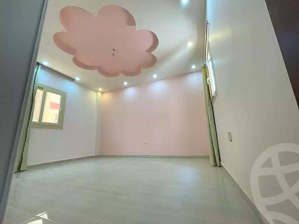 https://aqarmap.com.eg/ar/listing/7184658-for-sale-cairo-6th-of-october-hadaeq-october-compounds-el-fardoos-city