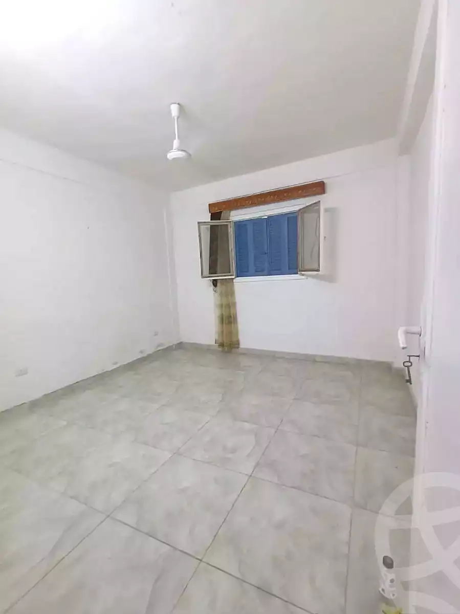 https://aqarmap.com.eg/en/listing/7184693-for-rent-alexandria-al-agamy-lbytsh-al-samalehy-1-st