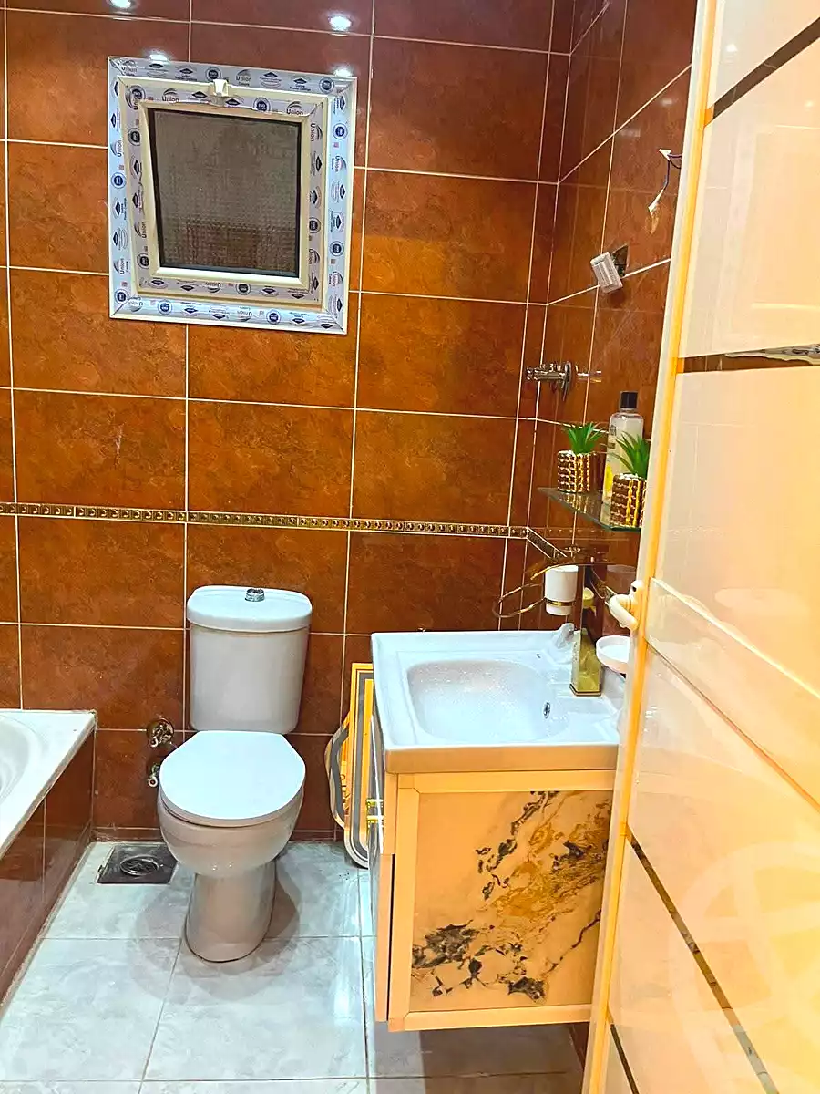 https://aqarmap.com.eg/en/listing/7184745-for-sale-cairo-ain-shams-el-naam-feleb-hanna-st