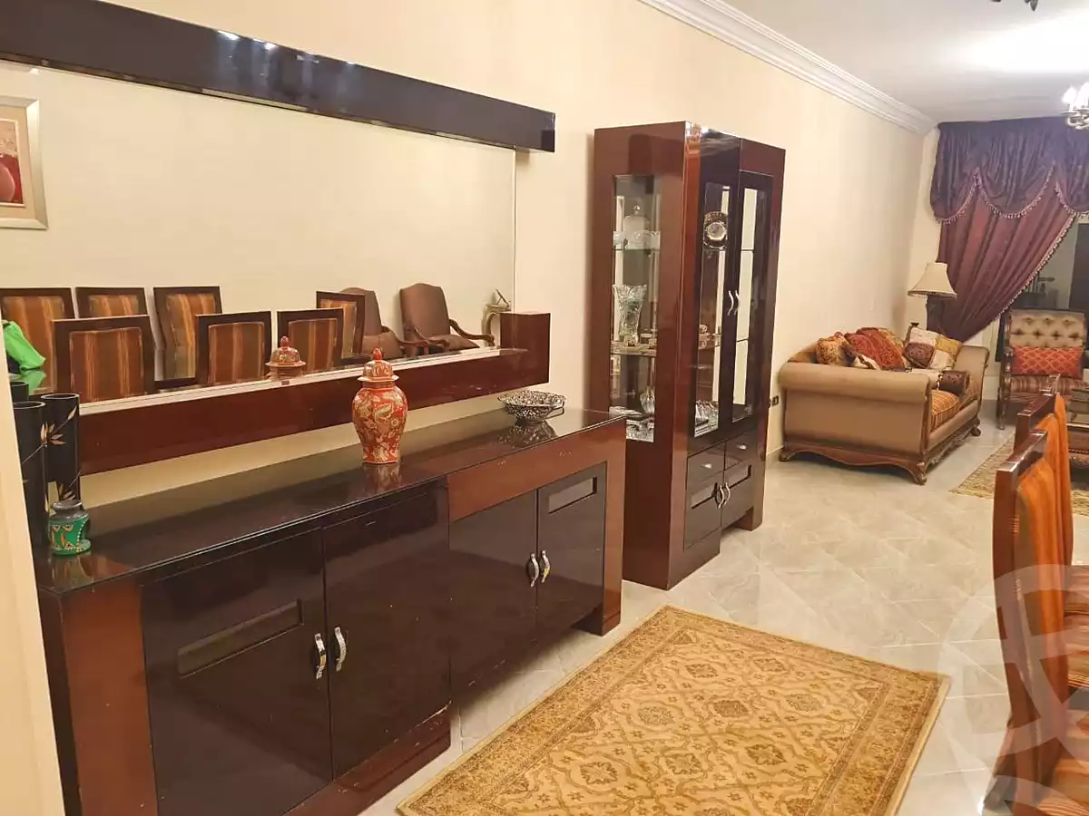 https://aqarmap.com.eg/ar/listing/7184881-for-rent-cairo-el-sheikh-zayed-city-compounds-hadayek-el-mohandiseen