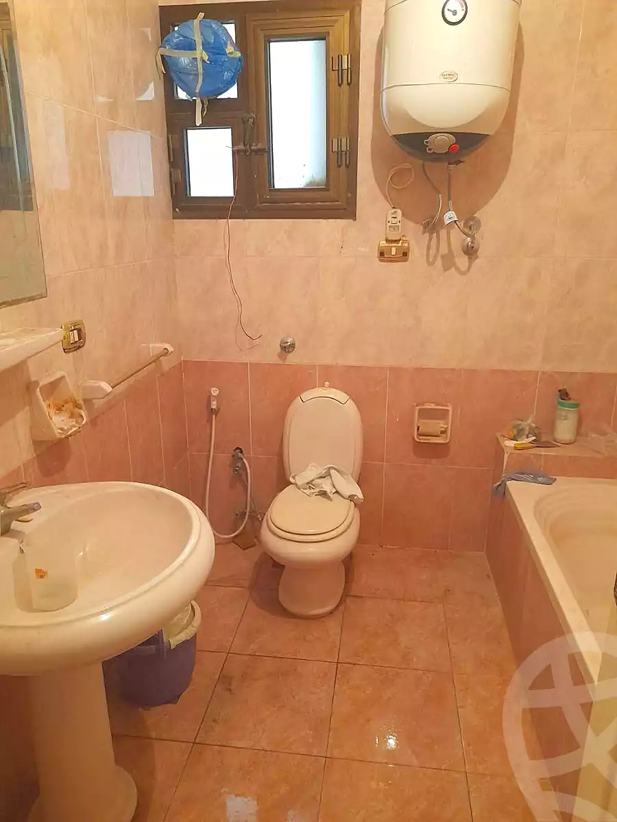 https://aqarmap.com.eg/ar/listing/7185224-for-sale-alexandria-al-agamy-el-hanouvel-kasr-al-quiri-st-1