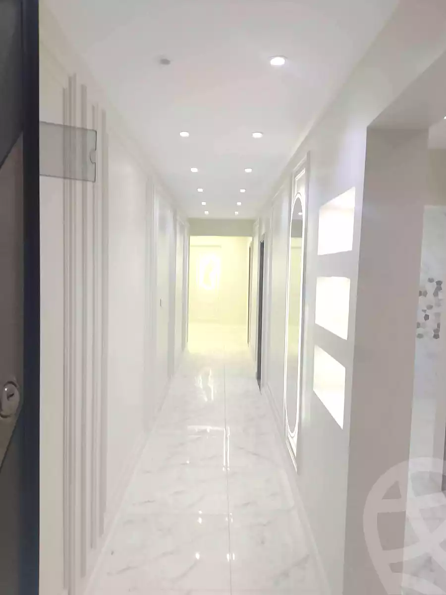 https://aqarmap.com.eg/ar/listing/7185522-for-sale-alexandria-al-agamy-el-hanouvel