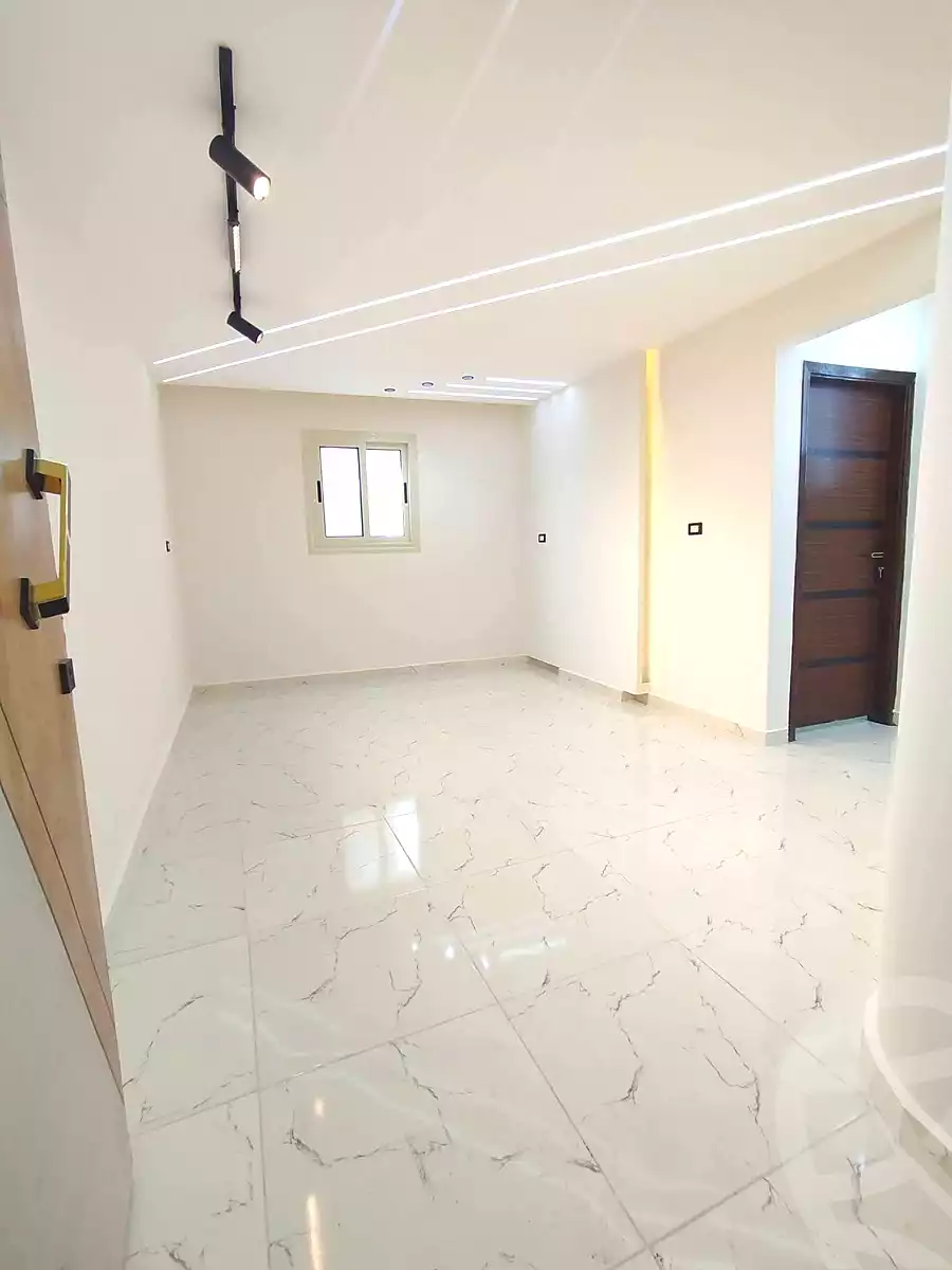 https://aqarmap.com.eg/ar/listing/7185617-for-sale-alexandria-lsywf-el-falki