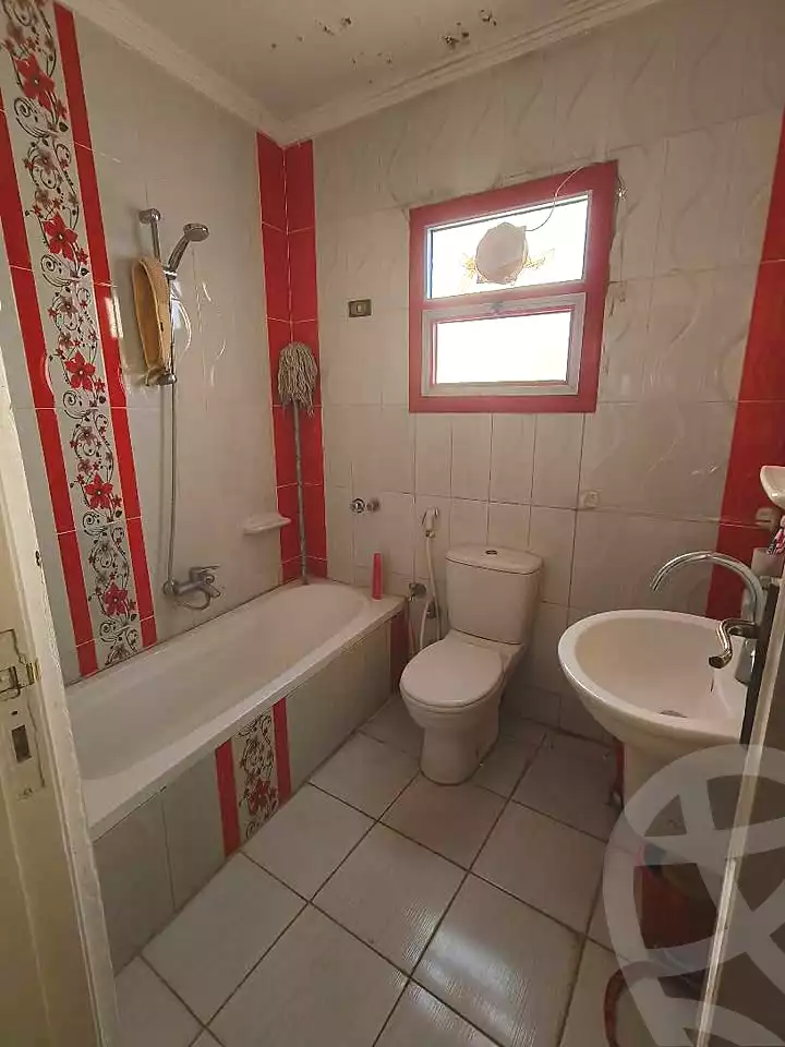 https://aqarmap.com.eg/ar/listing/7185767-for-sale-alexandria-mostafa-kamel-area