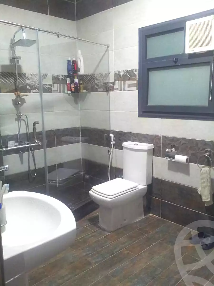https://aqarmap.com.eg/ar/listing/7185779-for-sale-sharqia-zagazig-zagazig-city-ghasham-rd