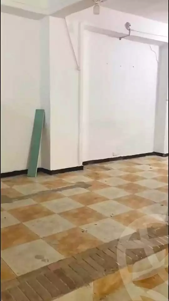 https://aqarmap.com.eg/en/listing/7185984-for-sale-alexandria-el-asafra-shr-45