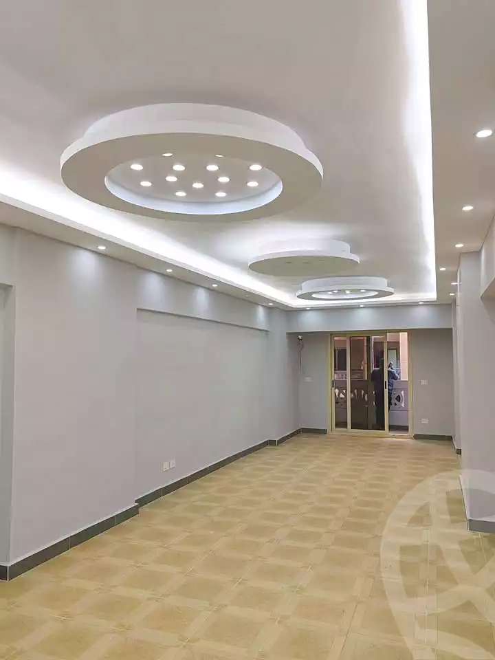 https://aqarmap.com.eg/ar/listing/7186162-for-rent-alexandria-el-montazah