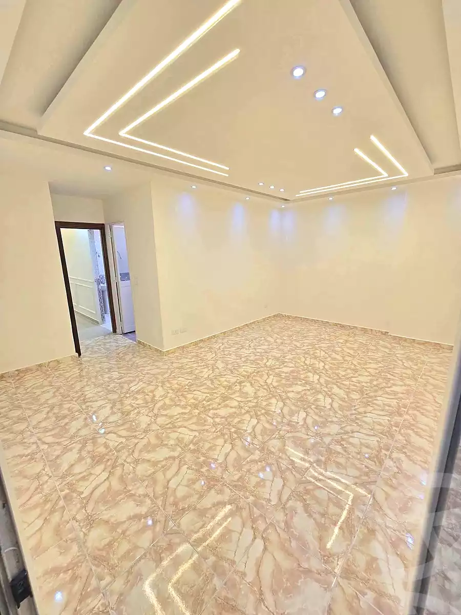 https://aqarmap.com.eg/en/listing/7186180-for-sale-alexandria-sydy-bshr-sydy-bshr-bhry-shr-khld-bn-lwlyd