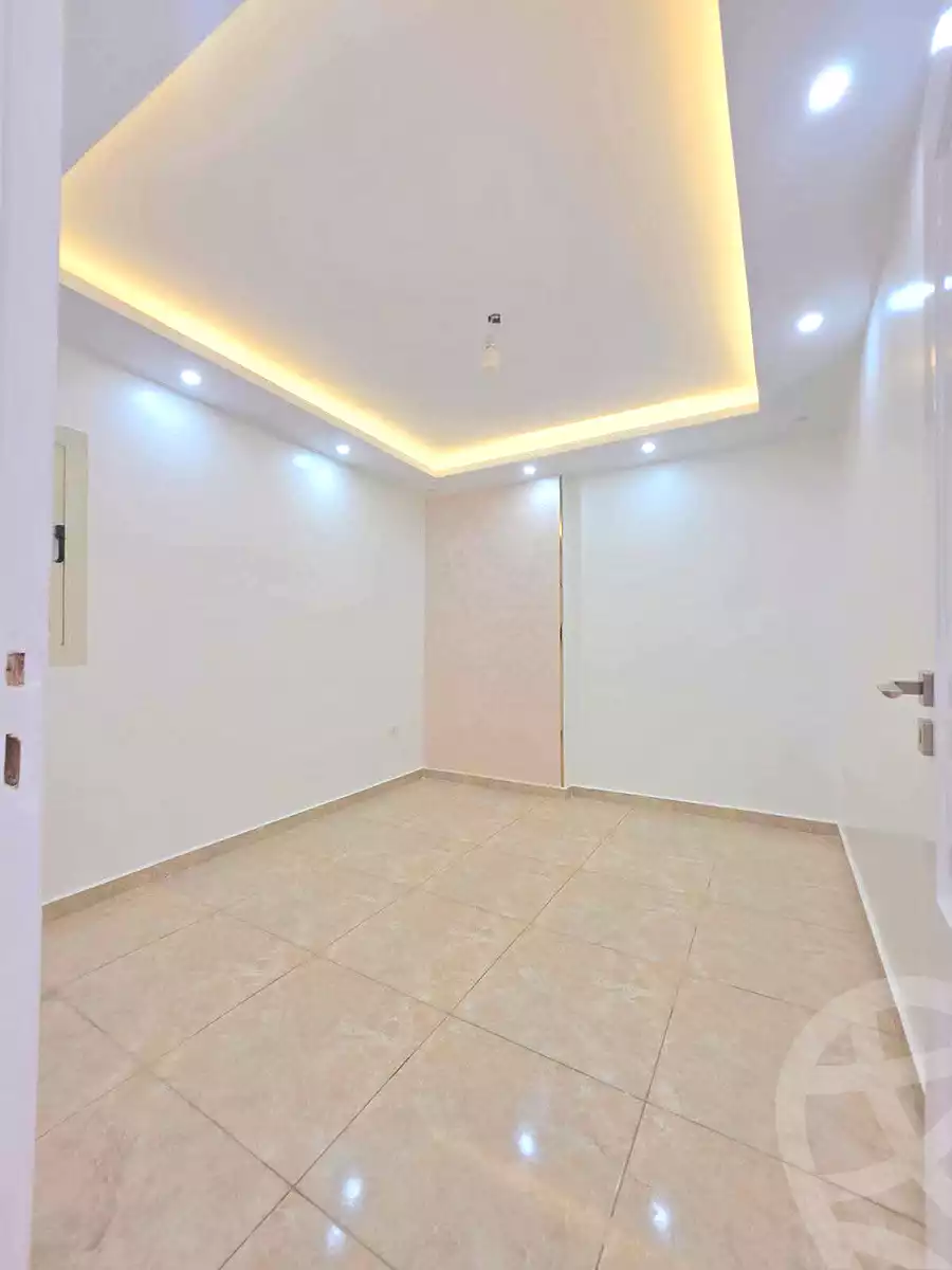 https://aqarmap.com.eg/ar/listing/7186262-for-sale-alexandria-el-asafra-l-sfr-bhry