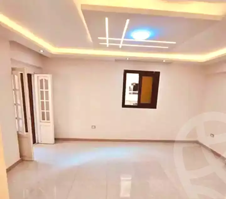 https://aqarmap.com.eg/ar/listing/7186315-for-sale-alexandria-el-asafra-salman-el-farsi-st