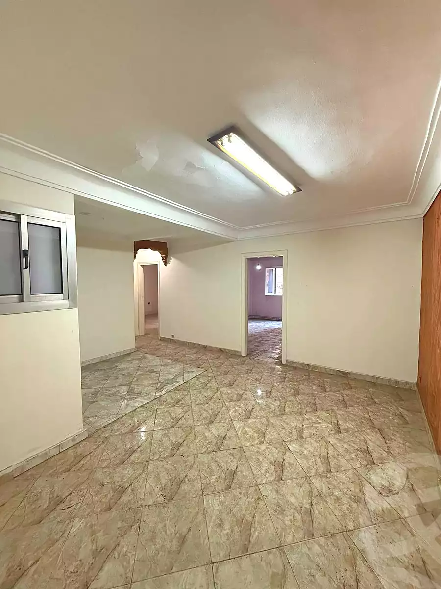 https://aqarmap.com.eg/ar/listing/7186393-for-sale-alexandria-sydy-bshr-sydy-bshr-bhry-gamal-abd-el-nasir-st