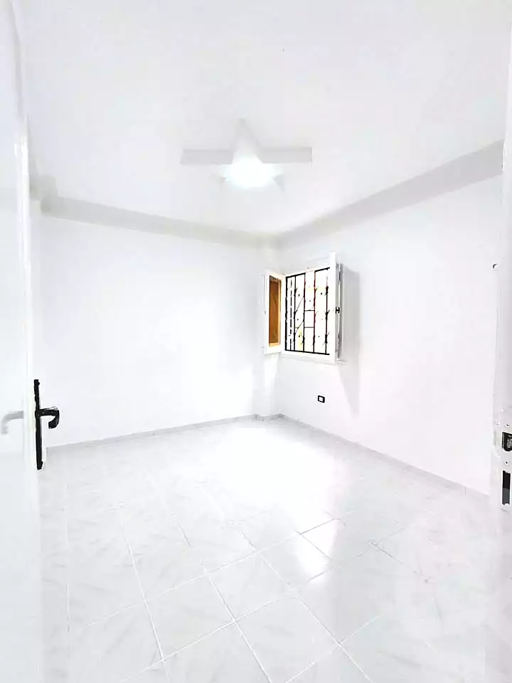 https://aqarmap.com.eg/ar/listing/7186438-for-sale-alexandria-al-agamy-shataa-el-nakheel
