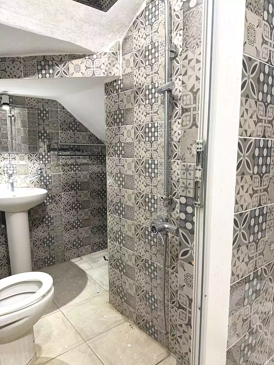 https://aqarmap.com.eg/ar/listing/7148074-for-rent-cairo-new-cairo-90th-street-south-teseen-st