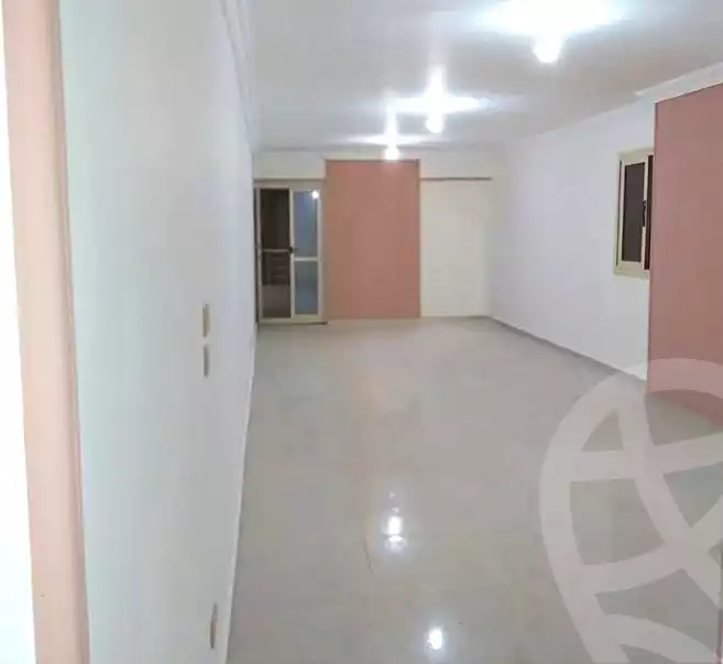https://aqarmap.com.eg/ar/listing/7186611-for-sale-alexandria-el-asafra-l-sfr-bhry