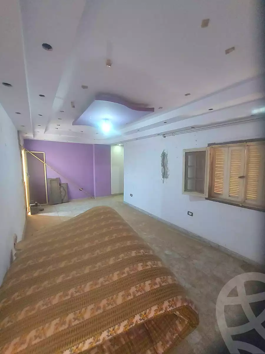 https://aqarmap.com.eg/ar/listing/7186648-for-sale-cairo-helwan-el-shareaa-el-sharby-st