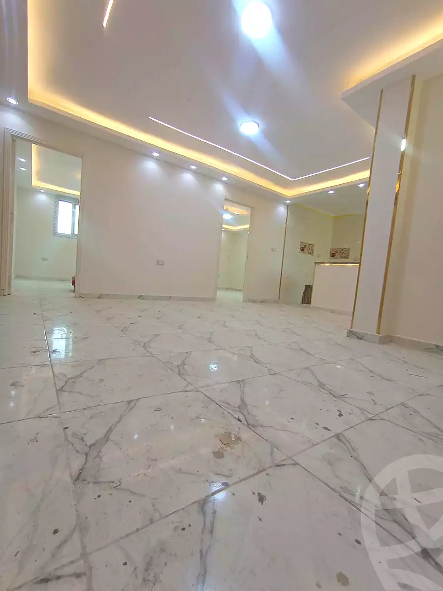 https://aqarmap.com.eg/ar/listing/7187280-for-sale-cairo-helwan-mohamed-sayed-ahmed-st