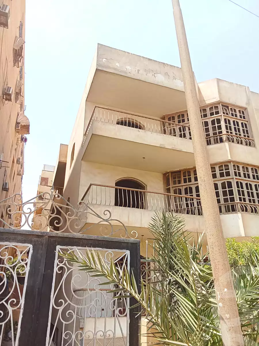 https://aqarmap.com.eg/ar/listing/7187304-for-sale-cairo-hadayek-el-ahram-al-mantaka-s