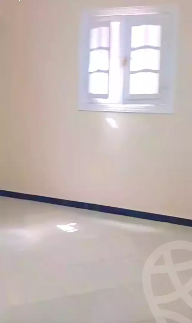 https://aqarmap.com.eg/en/listing/7187403-for-sale-alexandria-al-agamy-el-hanouvel-radwan-st