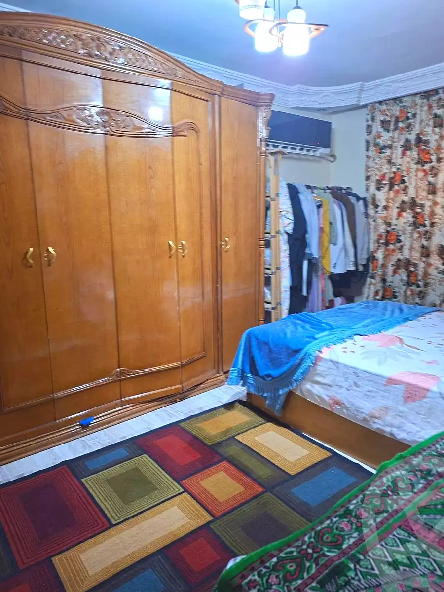 https://aqarmap.com.eg/ar/listing/7187420-for-sale-cairo-helwan-mahmoud-khater-st