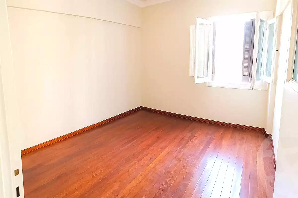 https://aqarmap.com.eg/ar/listing/7187442-for-sale-alexandria-al-agamy-el-hanouvel-el-kholafaa-el-rashdeen-st