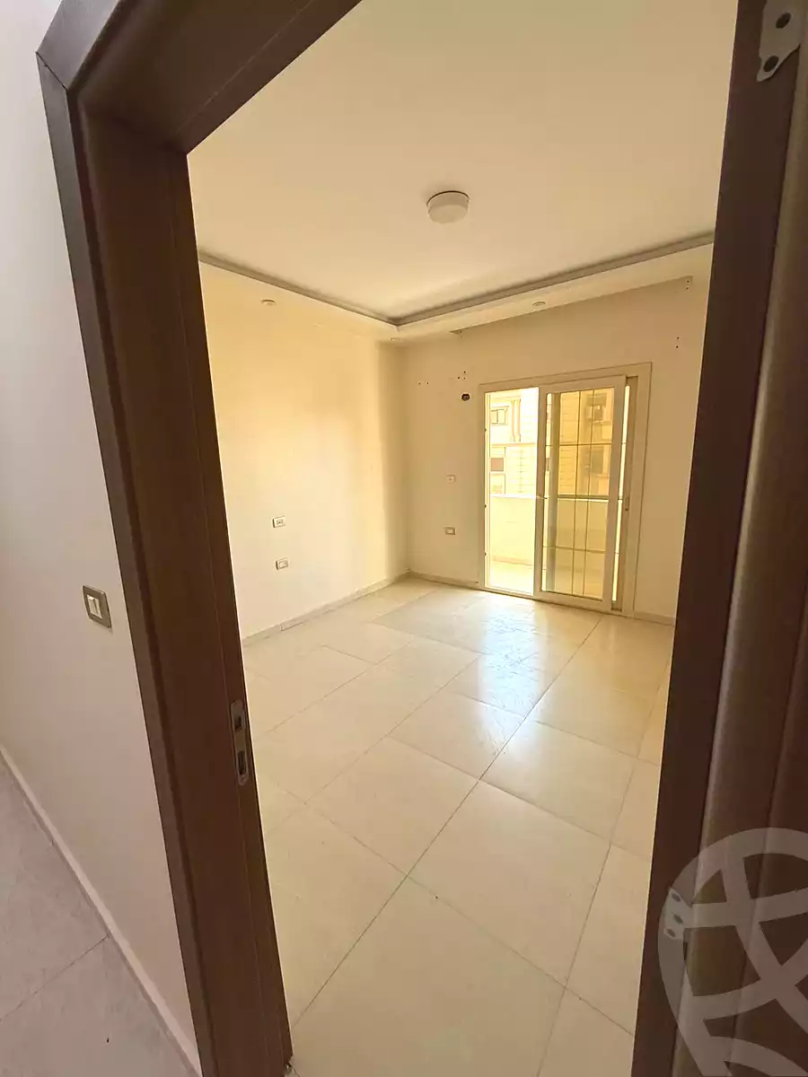 https://aqarmap.com.eg/ar/listing/7187411-for-rent-cairo-new-cairo-el-lotus-lotus-north-lmntq-lthny-llwts-lshmly