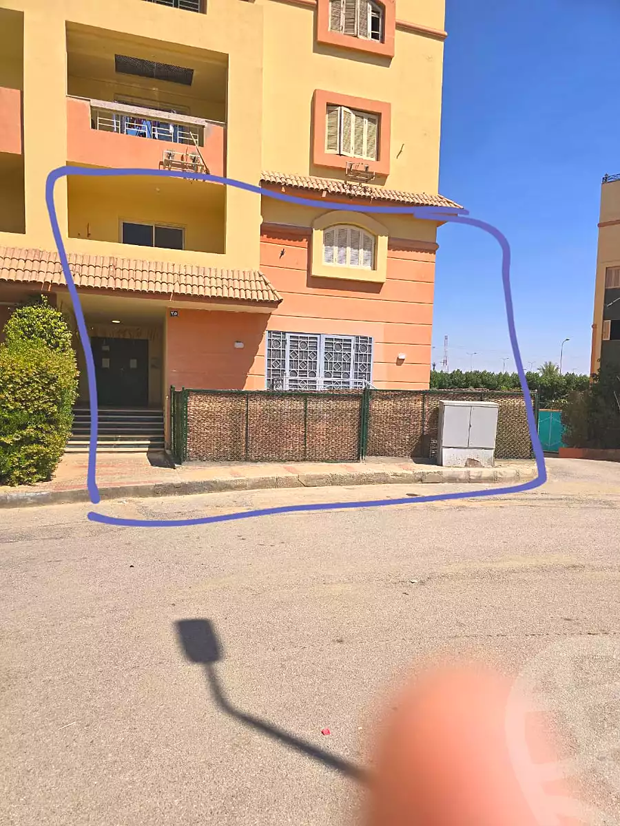 https://aqarmap.com.eg/en/listing/7187859-for-rent-cairo-6th-of-october-hadaeq-october-compounds-el-rayat-residence