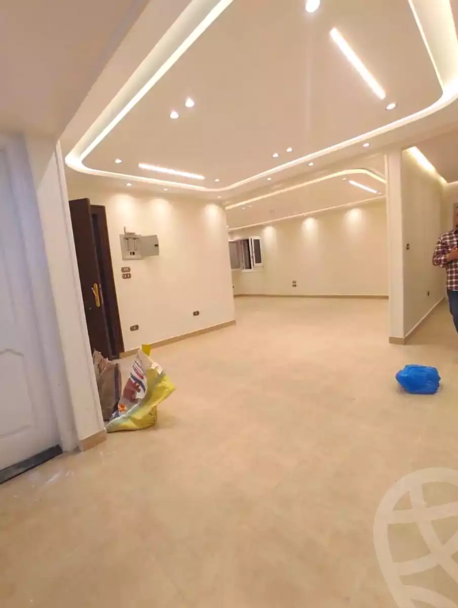 https://aqarmap.com.eg/ar/listing/7187960-for-sale-alexandria-sydy-bshr-sydy-bshr-bhry-khalil-hamada-st