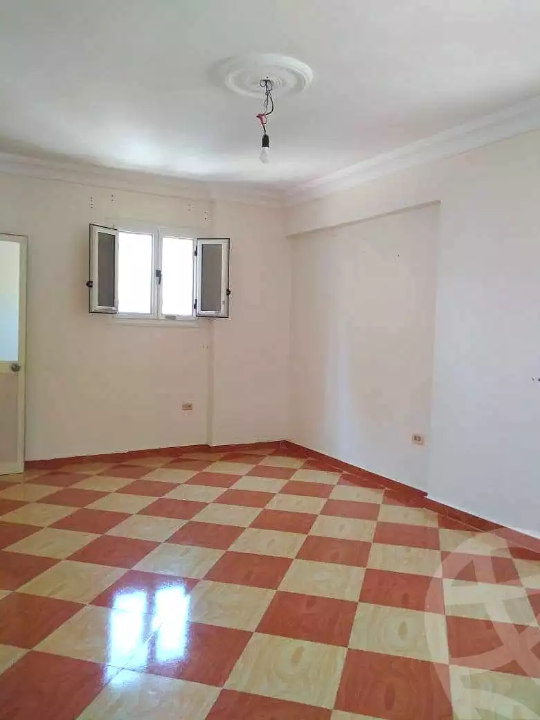 https://aqarmap.com.eg/ar/listing/7188149-for-rent-alexandria-miami-shr-jml-bd-lnsr
