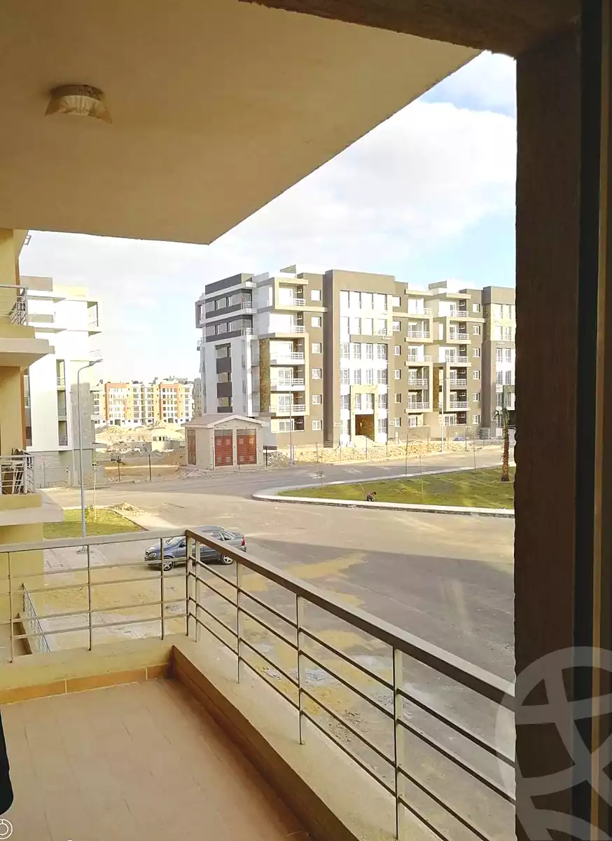 https://aqarmap.com.eg/en/listing/7188152-for-sale-cairo-new-cairo-compounds-dar-misr-el-koronfel