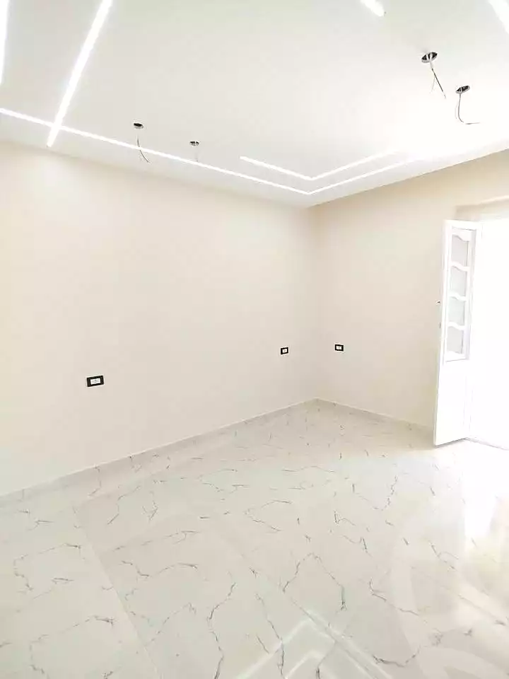 https://aqarmap.com.eg/en/listing/7188192-for-sale-alexandria-lsywf-el-falki