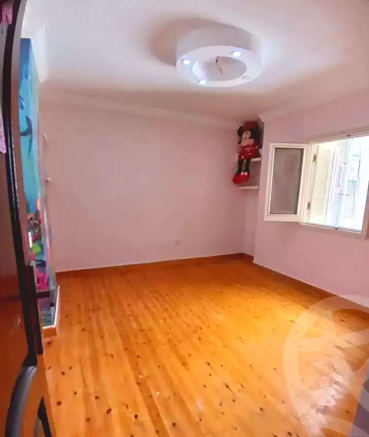 https://aqarmap.com.eg/ar/listing/7188656-for-rent-alexandria-glim