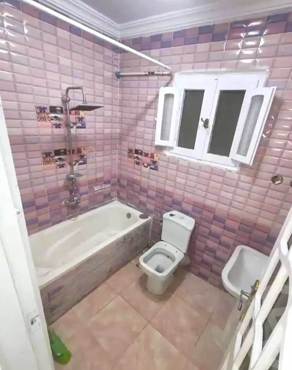https://aqarmap.com.eg/en/listing/7188741-for-sale-alexandria-al-agamy-el-hanouvel-gabir-hafez-st