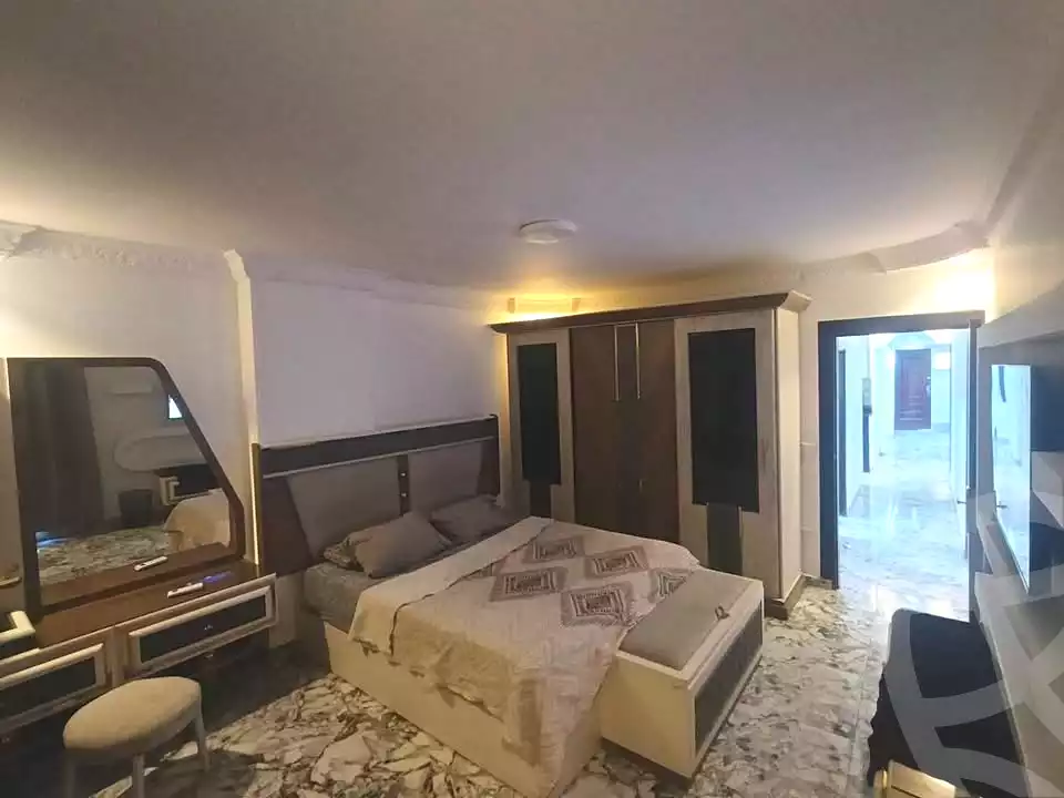https://aqarmap.com.eg/en/listing/7188846-for-sale-cairo-ain-shams-jsr-lswys