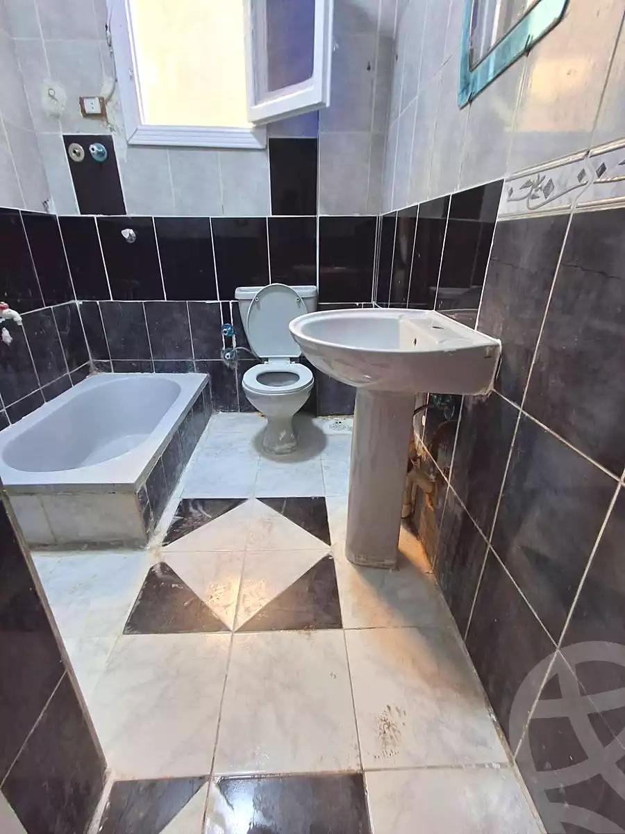 https://aqarmap.com.eg/en/listing/7188958-for-sale-alexandria-al-agamy-shataa-el-nakheel