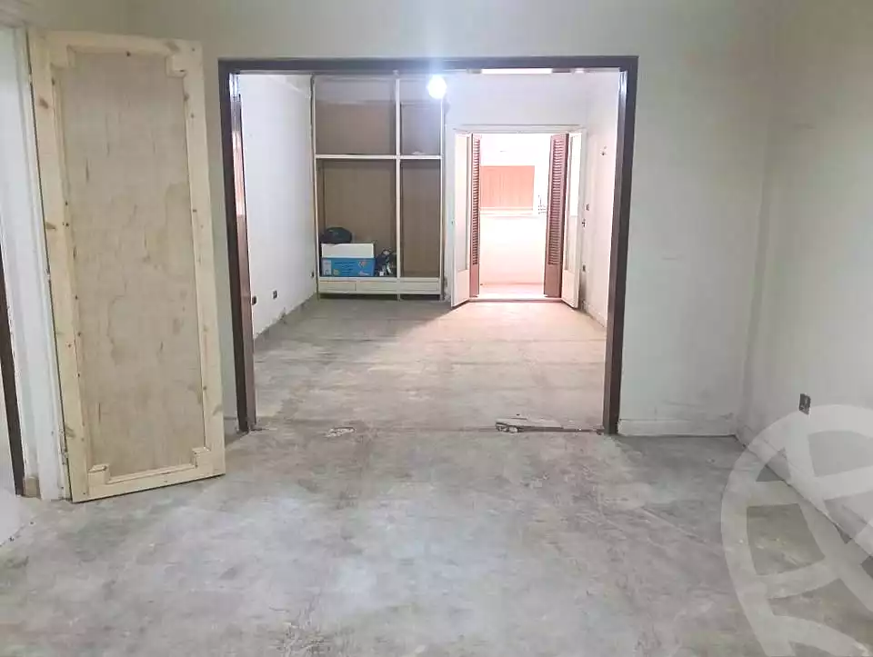 https://aqarmap.com.eg/ar/listing/7188979-for-sale-alexandria-ganaklis