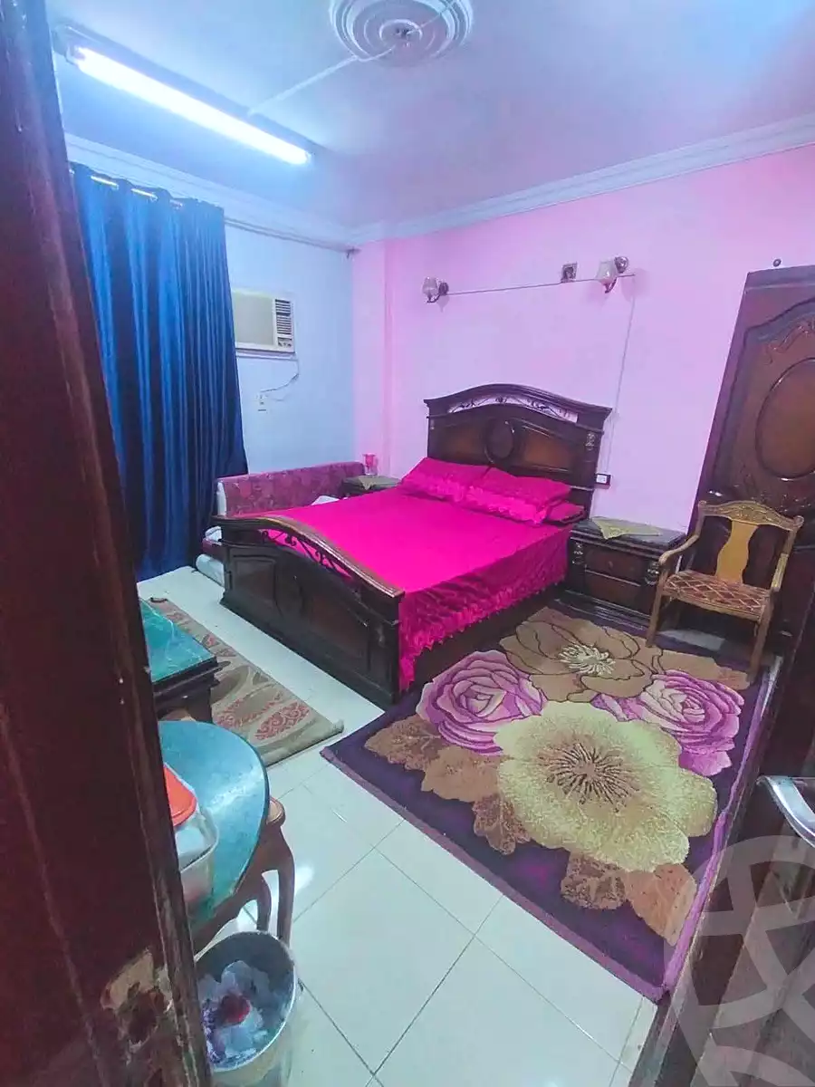https://aqarmap.com.eg/ar/listing/7189000-for-sale-cairo-helwan-helwan-el-sharkeya-heidar-st