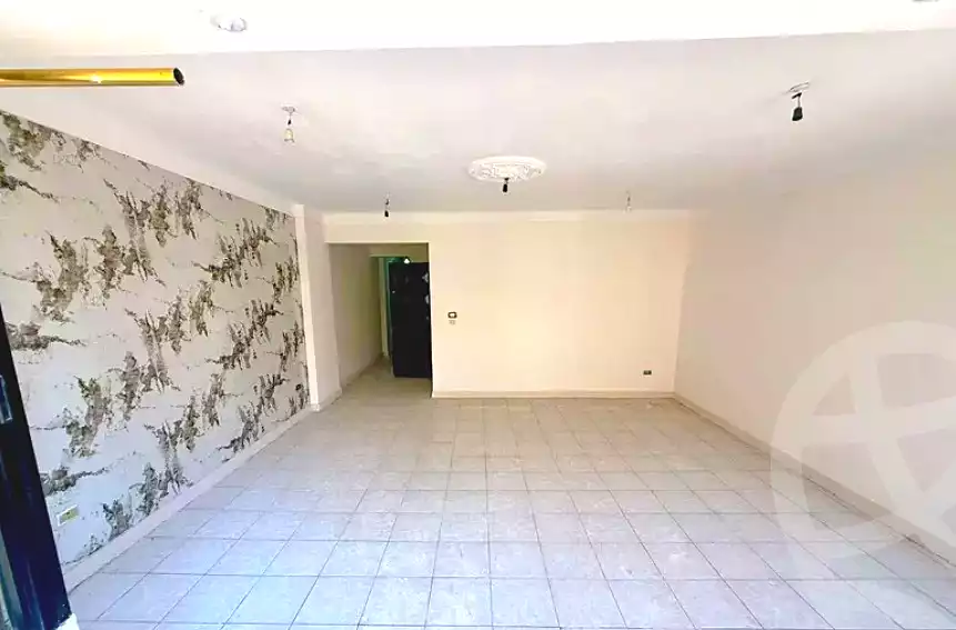 https://aqarmap.com.eg/ar/listing/7189171-for-sale-alexandria-sydy-bshr-sydy-bshr-bhry