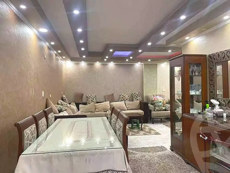 https://aqarmap.com.eg/ar/listing/7189255-for-sale-cairo-helwan-mahmoud-zaki-st