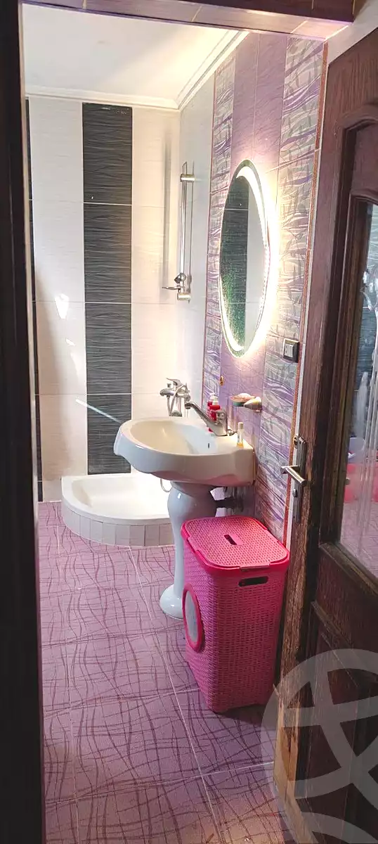 https://aqarmap.com.eg/ar/listing/7189279-for-sale-cairo-helwan-mnshy-yn-hlwn-rael-st