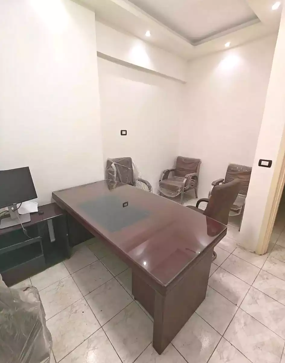 https://aqarmap.com.eg/ar/listing/7189340-for-sale-alexandria-miami