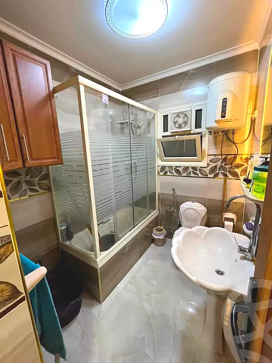 https://aqarmap.com.eg/en/listing/7189390-for-sale-cairo-ain-shams-jsr-lswys