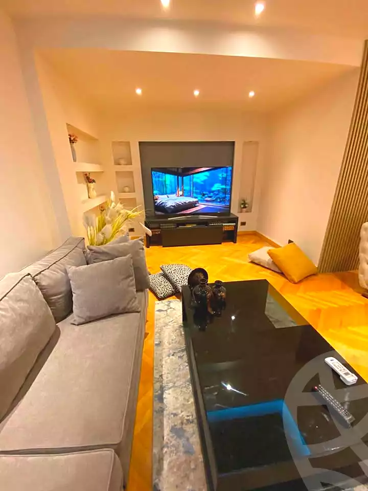 https://aqarmap.com.eg/ar/listing/7189660-for-sale-alexandria-tharwat