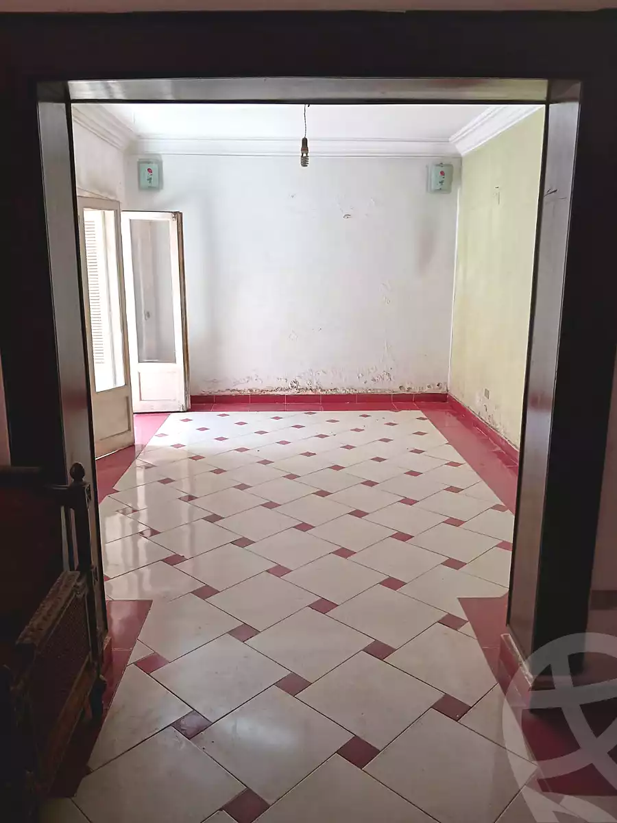 https://aqarmap.com.eg/ar/listing/7189741-for-sale-cairo-helwan-mohamed-sayed-ahmed-st
