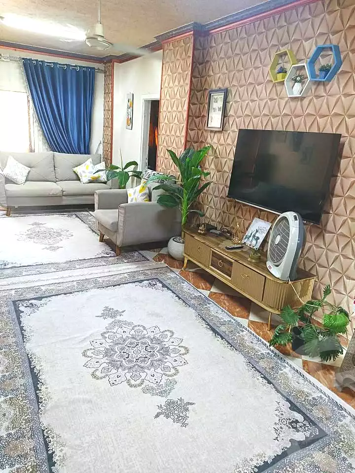 https://aqarmap.com.eg/ar/listing/7189773-for-sale-cairo-el-haram-shareaa-khatem-el-morsalen