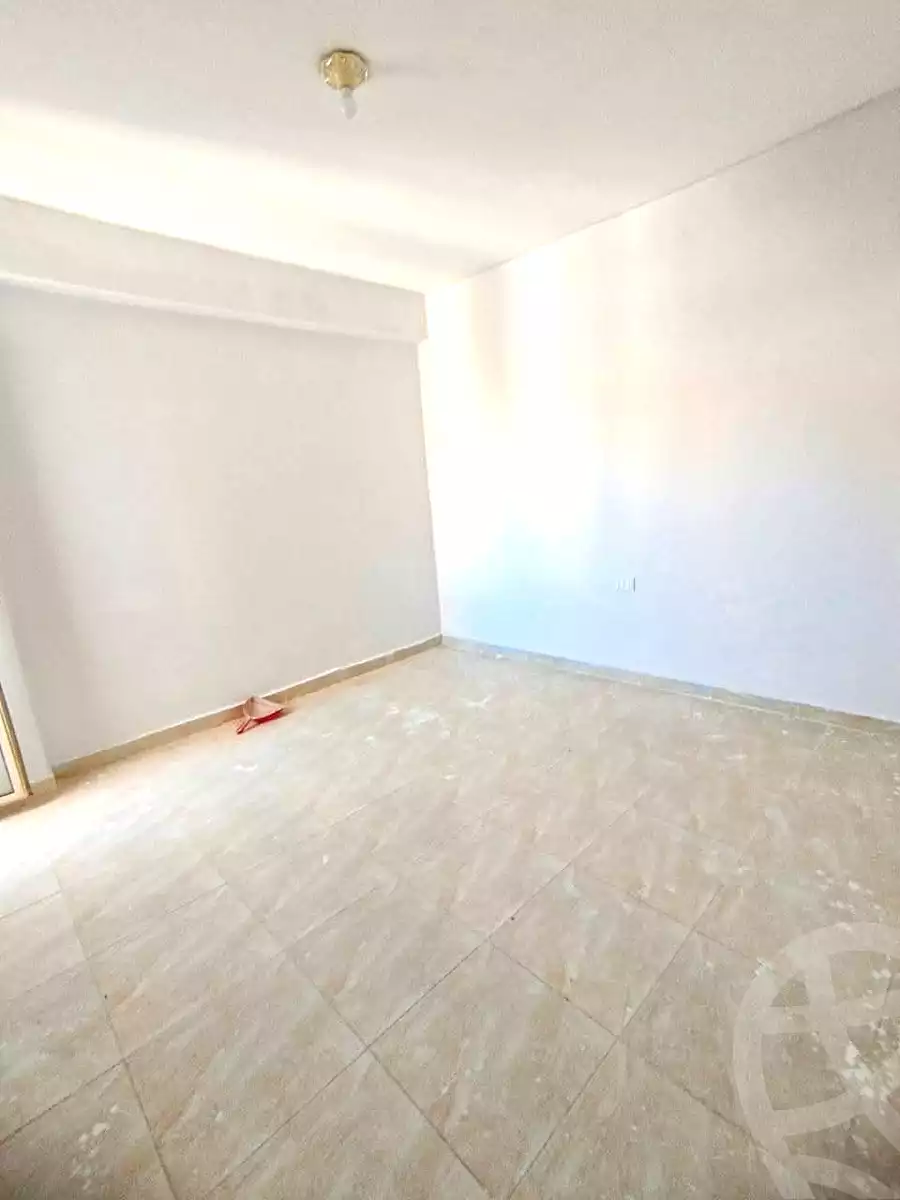 https://aqarmap.com.eg/ar/listing/7189800-for-sale-alexandria-al-agamy-lbytsh-bianchiii-street-11